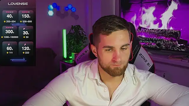 Snapshot of Sweeet__boy chatting on 11/01/25, 12:51 Sweeet boy online show from 11/01/25, 12:51