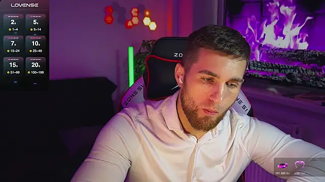 Snapshot of Sweeet__boy chatting on 11/03/25, 01:12 Sweeet boy online show from 11/03/25, 01:12