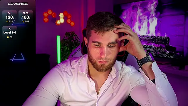 Snapshot of Sweeet__boy chatting on 11/05/25, 10:21 Sweeet boy online show from 11/05/25, 10:21