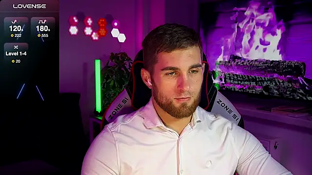 Snapshot of Sweeet__boy chatting on 11/07/25, 02:28 Sweeet boy online show from 11/07/25, 02:28