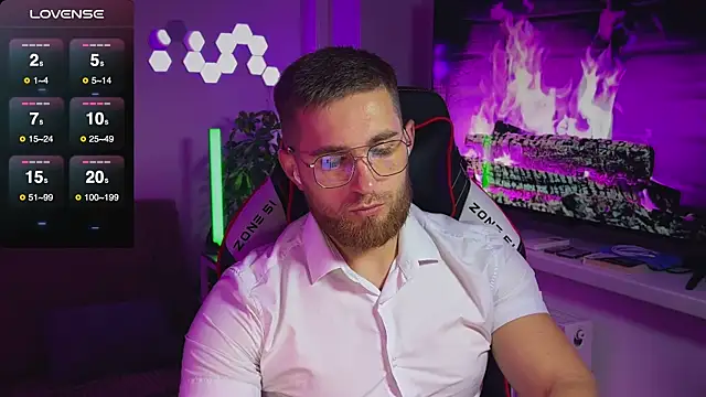 Snapshot of Sweeet__boy chatting on 11/19/25, 03:23 Sweeet boy online show from 11/19/25, 03:23