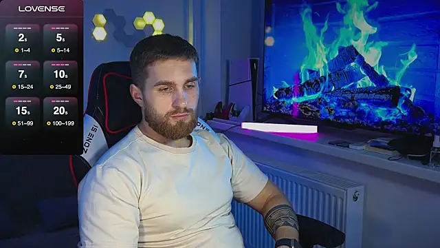 Snapshot of Sweeet__boy chatting on 12/02/25, 05:52 Sweeet boy online show from 12/02/25, 05:52