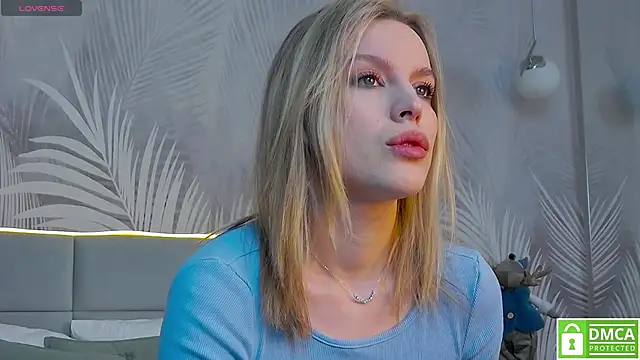 AmaliaBell online show from 12/23/24, 01:03