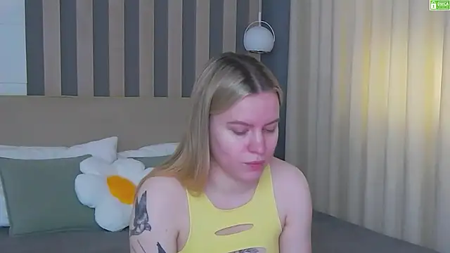 AmaliaBell online show from 05/19/26, 01:17