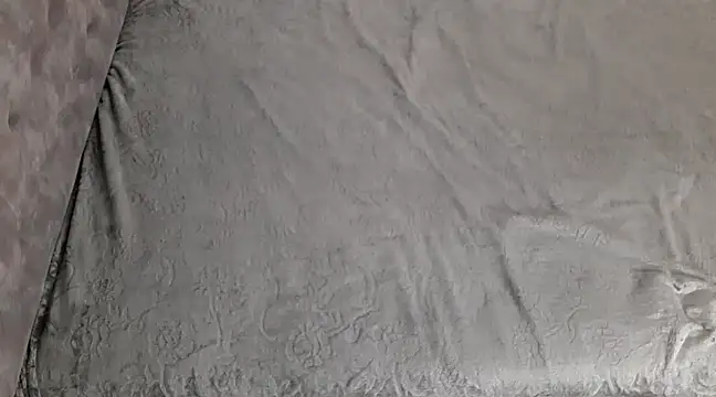 lili 70 online show from 12/08/24, 02:19