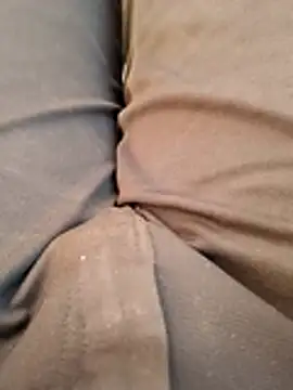 u wan me online show from 10/22/25, 07:41