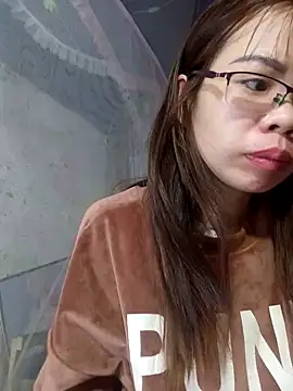   Mai-love19   online show from 02/12/25, 11:41