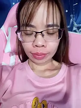  Mai-love19   online show from 02/15/25, 12:01