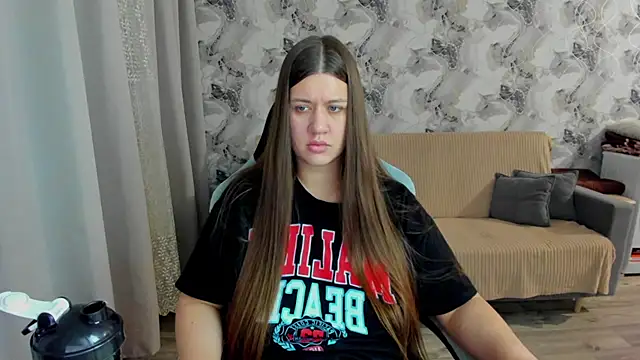 Snapshot of Lis_Kollen chatting on 10/07/25, 12:24 Lis Kollen online show from 10/07/25, 12:24