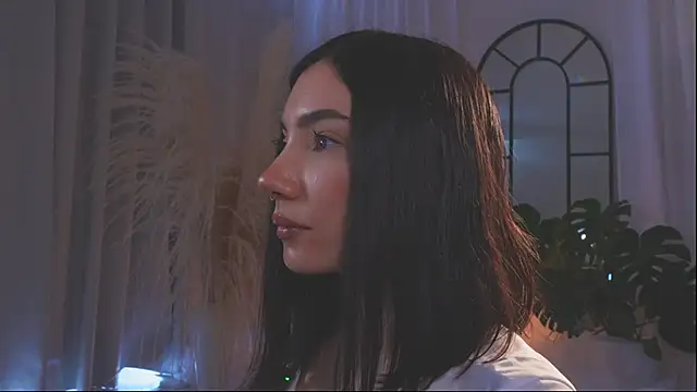 AmyArmstrong online show from 11/09/25, 02:26