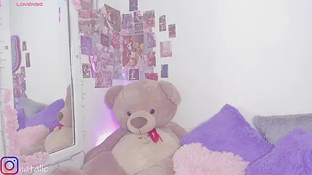 natalie jaensen online show from 09/10/25, 09:59