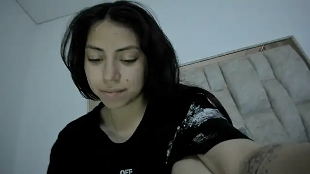 Snapshot of natalie_jaensen chatting on 11/10/25, 03:38 natalie jaensen online show from 11/10/25, 03:38