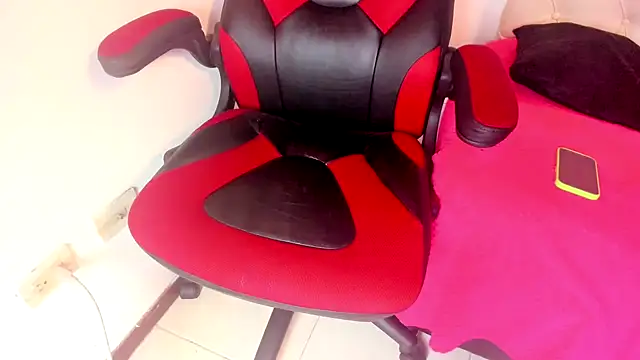 oliver price1 online show from 10/22/25, 01:22