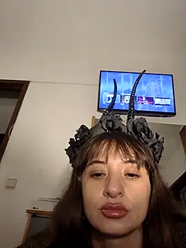 Snapshot of xgabyenlalunax chatting on 10/31/25, 08:54 xgabyenlalunax online show from 10/31/25, 08:54