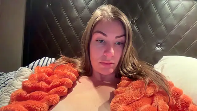 Milfywaysx online show from 10/19/25, 02:23