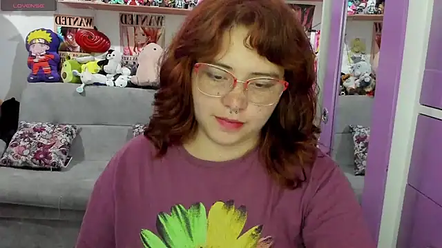 Snapshot of soficammy chatting on 01/09/25, 11:45 soficammy online show from 01/09/25, 11:45