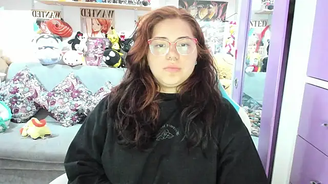 Snapshot of soficammy chatting on 11/22/25, 10:20 soficammy online show from 11/22/25, 10:20