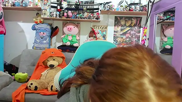 Snapshot of soficammy chatting on 12/01/25, 08:14 soficammy online show from 12/01/25, 08:14