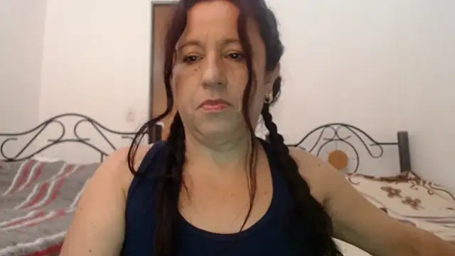 Snapshot of valeriapinter chatting on 01/14/26, 02:23 valeriapinter online show from 01/14/26, 02:23