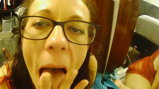 PartyPawgGirl420 online show from 06/08/26, 01:28