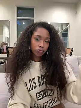 mismialove online show from 06/13/26, 12:25