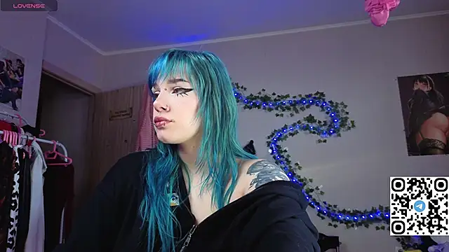 Snapshot of Silvia_Santorskii chatting on 02/12/26, 06:19 Silvia Santorskii online show from 02/12/26, 06:19