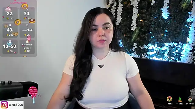 Snapshot of ainohacarter_89 chatting on 11/15/25, 01:03 ainohacarter 89 online show from 11/15/25, 01:03