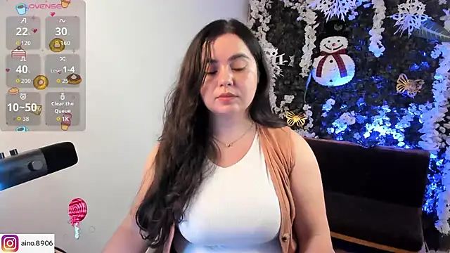 Snapshot of ainohacarter_89 chatting on 11/23/25, 08:19 ainohacarter 89 online show from 11/23/25, 08:19