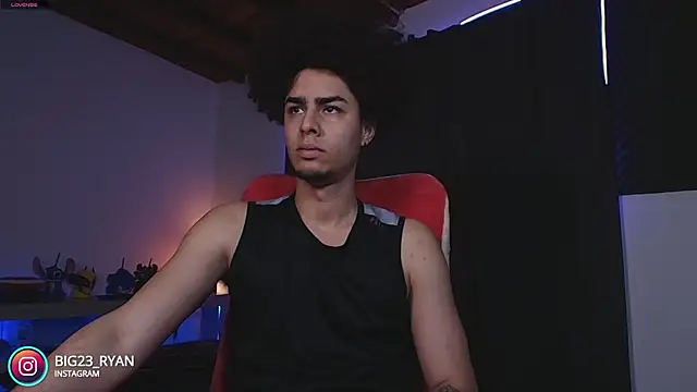 bigryann23 online show from 10/14/25, 11:38