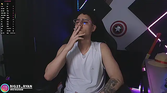 bigryann23 online show from 06/04/26, 12:27