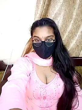 Jasmine jaaan online show from 01/06/25, 08:35