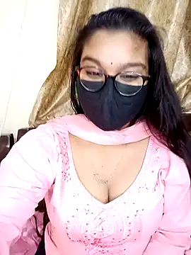 Jasmine jaaan online show from 01/06/25, 11:40