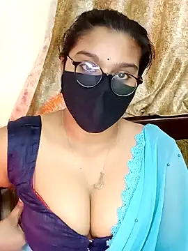Jasmine jaaan online show from 02/04/25, 08:46