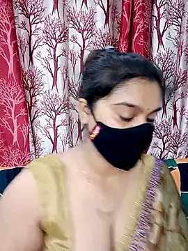 Snapshot of Jasmine_jaaan chatting on 09/23/25, 05:10 Jasmine jaaan online show from 09/23/25, 05:10