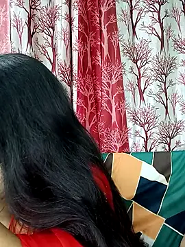 Snapshot of Jasmine_jaaan chatting on 10/24/25, 04:42 Jasmine jaaan online show from 10/24/25, 04:42